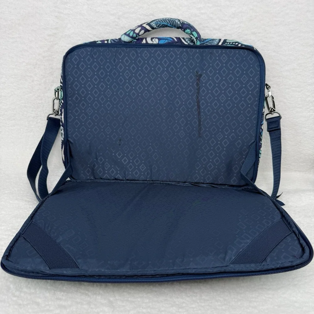Vera Bradley Blue Island Medallion Royal Blue Laptop Zippered Bag Shoulder Strap